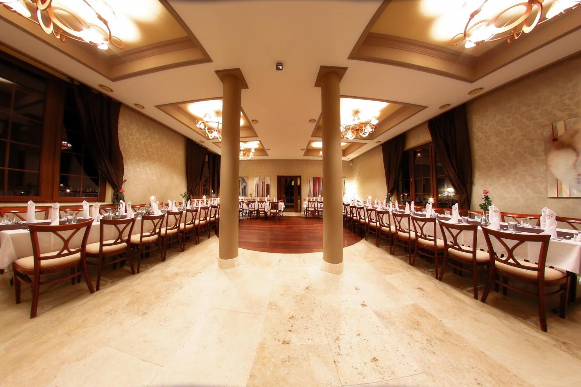 Hotel Klewinowo Conference & Spa Экстерьер фото