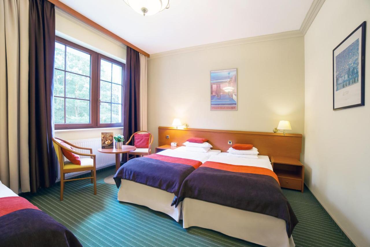 Hotel Klewinowo Conference & Spa Экстерьер фото